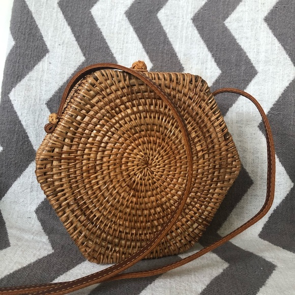 Handbags - Straw crossbody bag